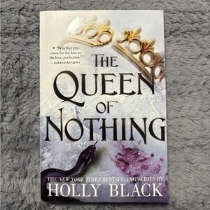 The Queen of Nothing by Holly Black Paperback